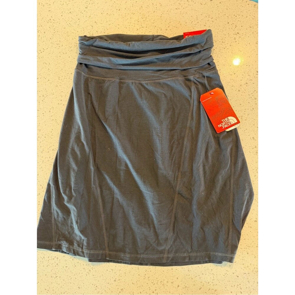 The North Face Women's Dark Grey Heather Dayward Fold-Over Waist A-Line Skirt M